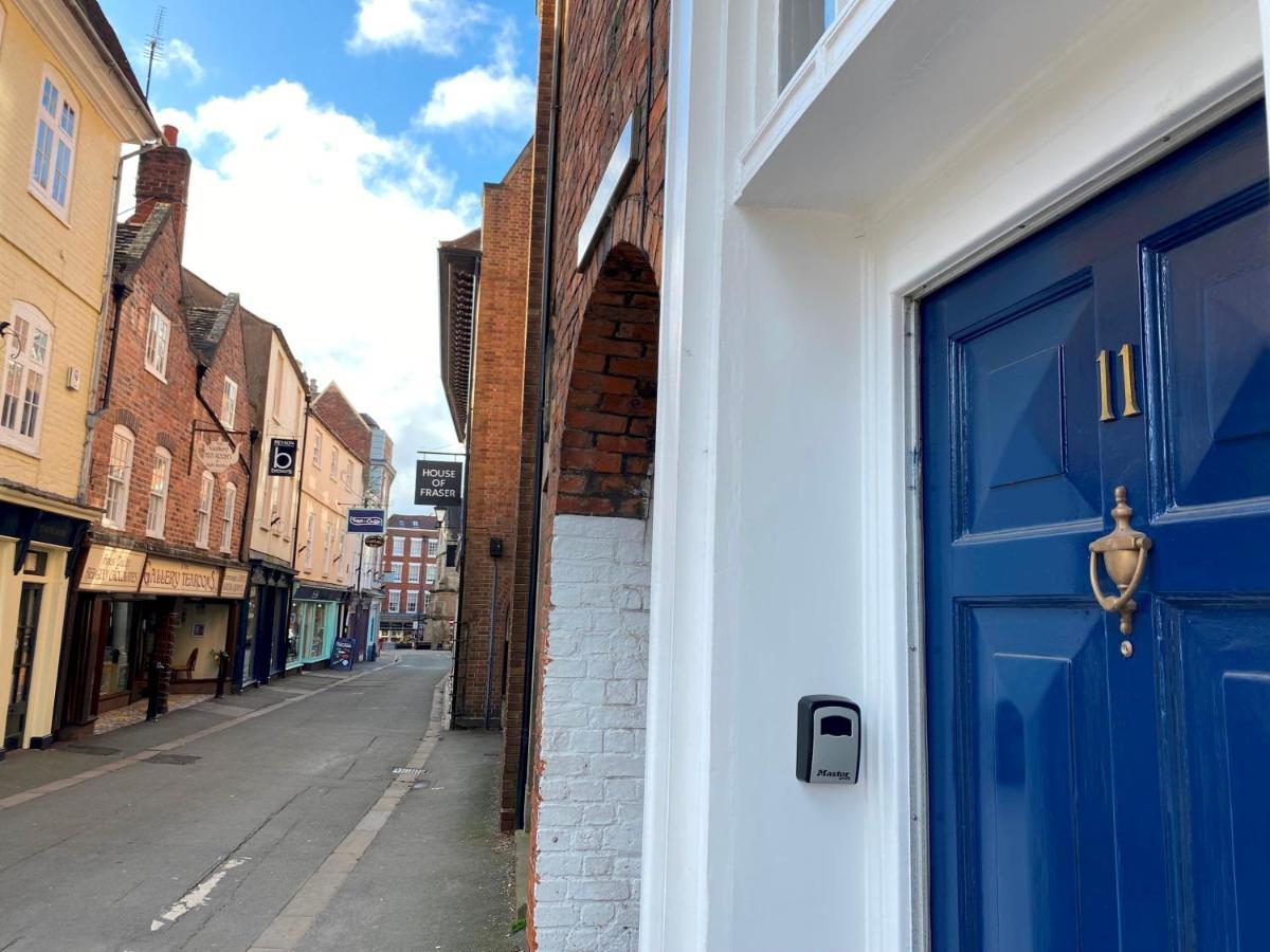 Pass The Keys Superbly Located Handsome Georgian Townhouse Shrewsbury Exterior foto